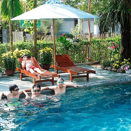 Tropical Garden & Pool Villa Hoi An Exterior photo